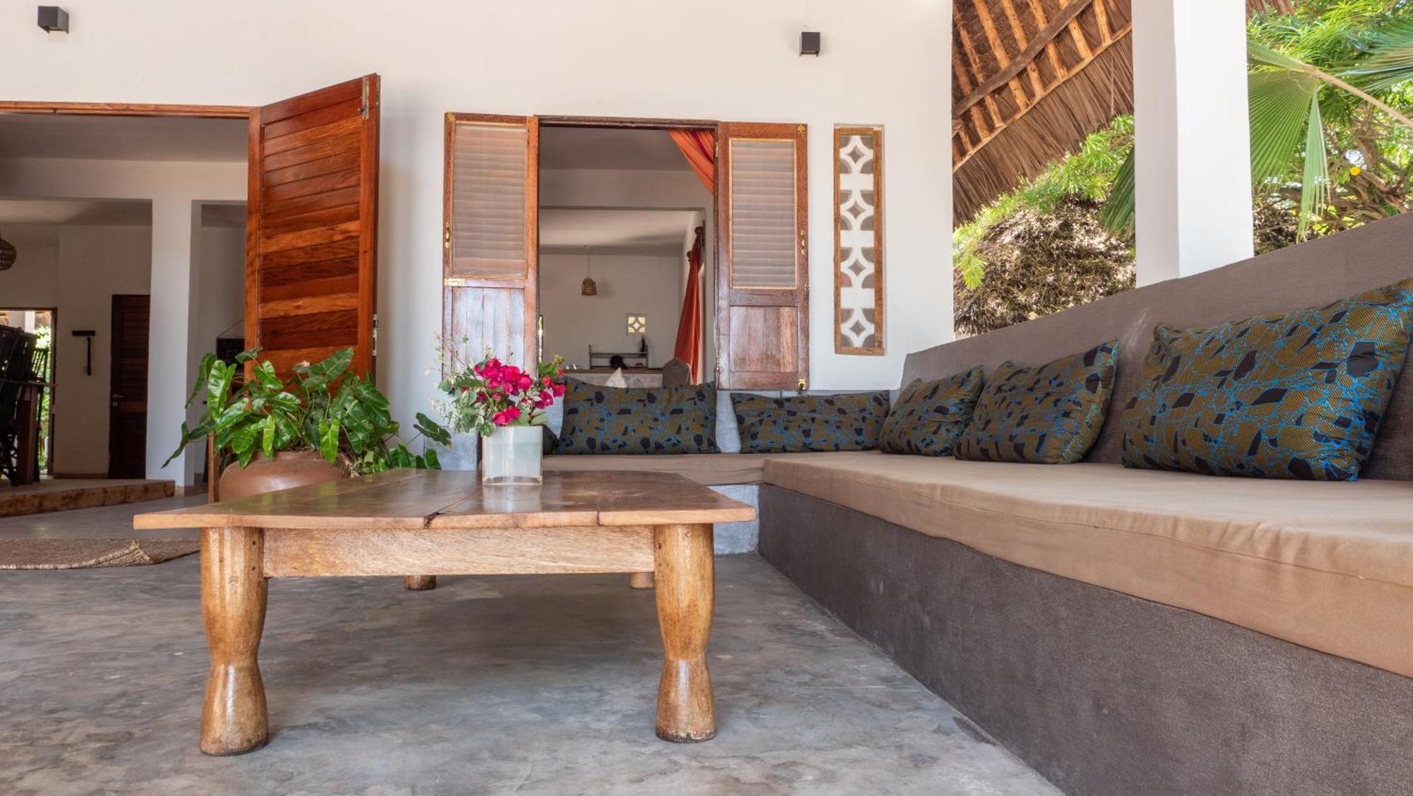 Raha Lodge Zanzibar Boutique Hotel Джамбіані Екстер'єр фото