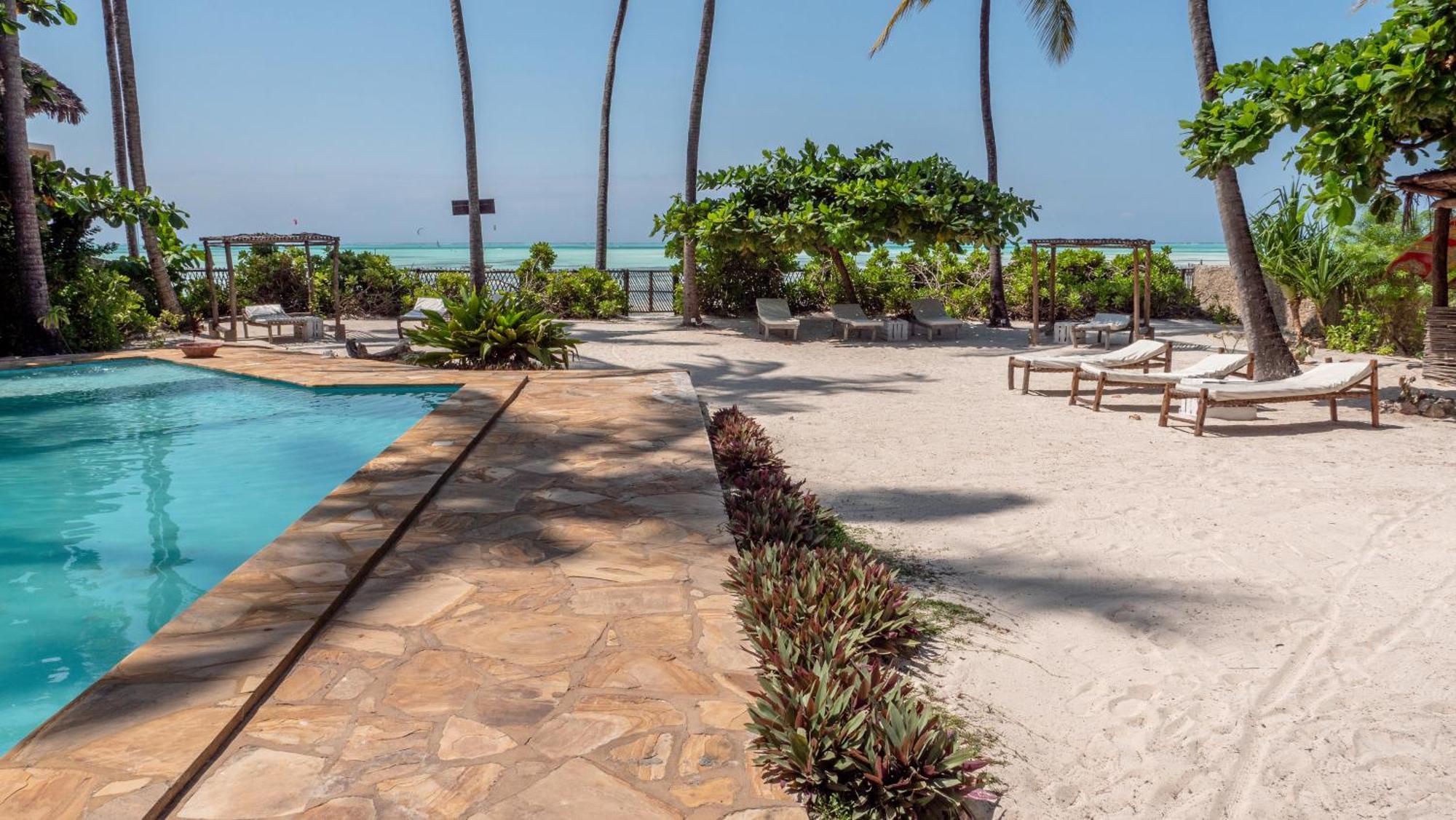 Raha Lodge Zanzibar Boutique Hotel Джамбіані Екстер'єр фото
