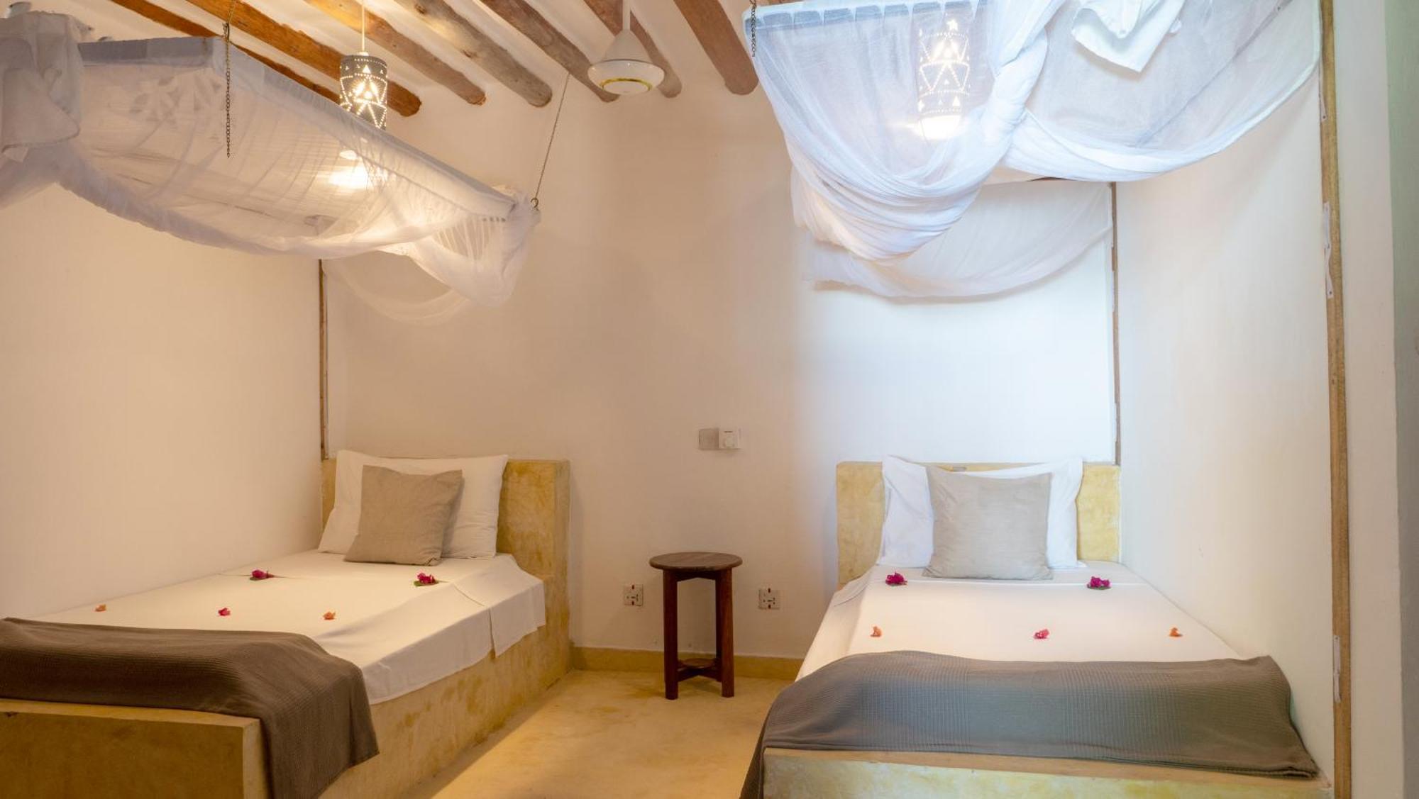 Raha Lodge Zanzibar Boutique Hotel Джамбіані Екстер'єр фото